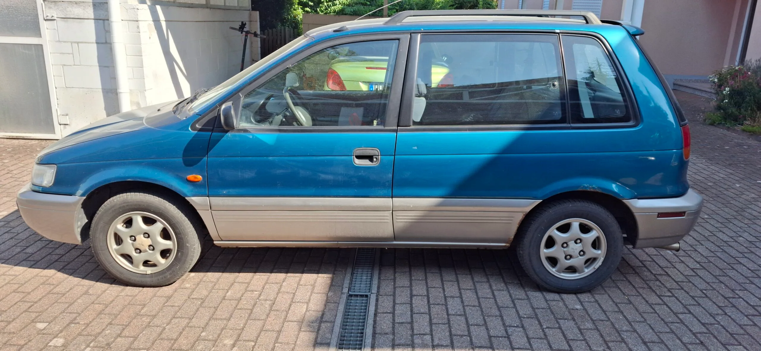Mitsubishi Space Runner GLXi 1998 Youngtimer