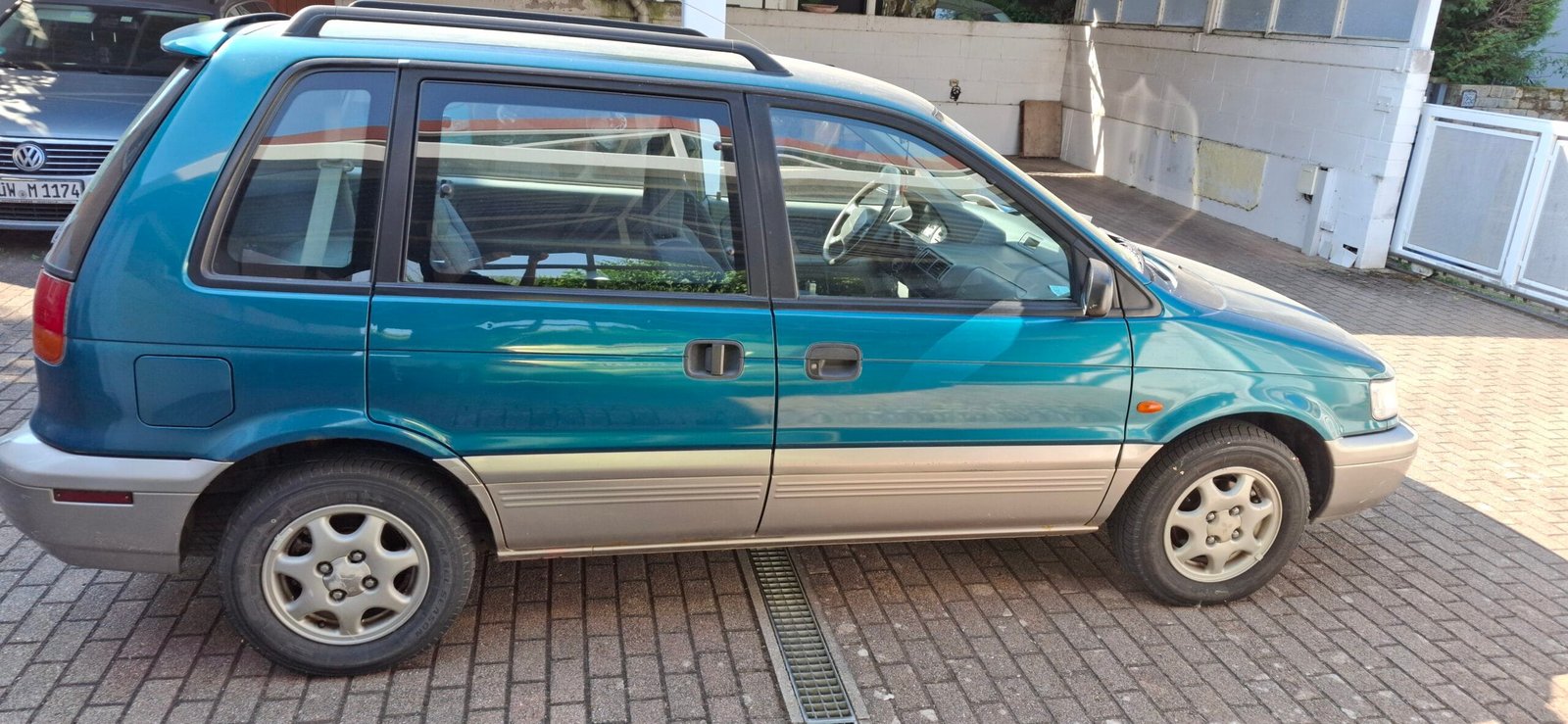 Mitsubishi Space Runner GLXi 1998 Youngtimer – Bild 3