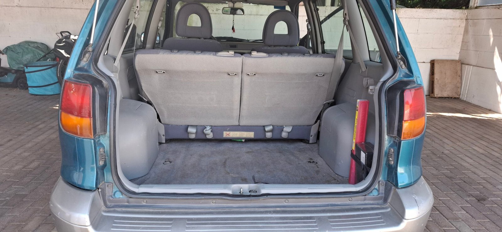 Mitsubishi Space Runner GLXi 1998 Youngtimer – Bild 18